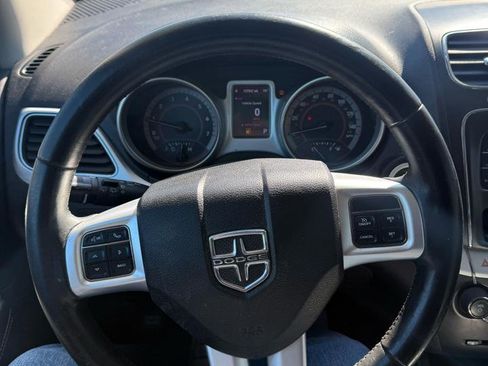 Used 2012 Dodge Journey R/T w/ Flexible Seating Group image 18