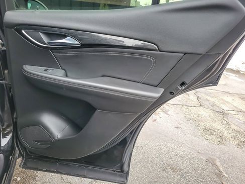 Certified 2022 Buick Envision Essence w/ Sport Touring Package image 21