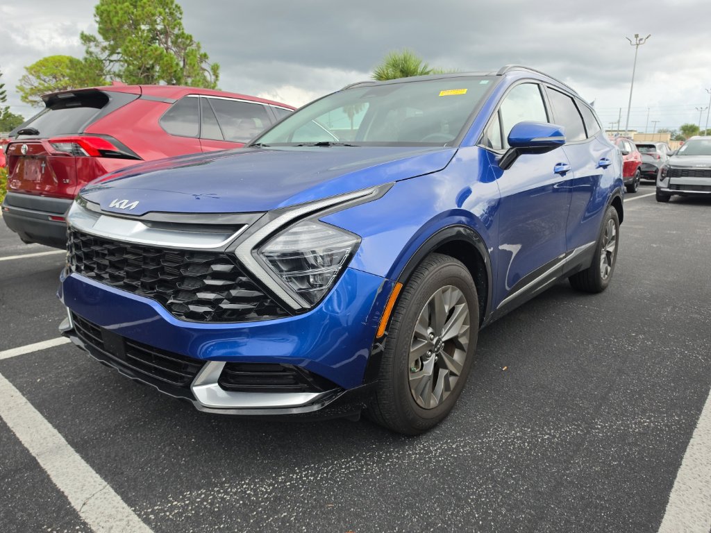 Certified 2024 Kia Sportage SX FWD image 7
