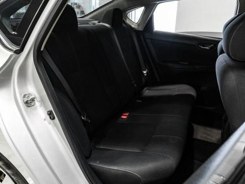 Used 2017 Nissan Sentra S FWD image 31