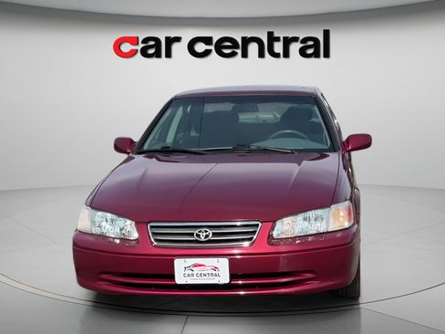 Used 2001 Toyota Camry LE w/ Value Pkg 3 FWD image 8