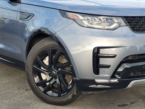 Used 2020 Land Rover Discovery Landmark image 9