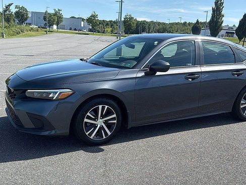 Used 2023 Honda Civic LX image 12