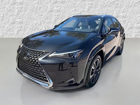 Used 2023 Lexus UX 250h FWD w/ Accessory Package (Z1) image 7
