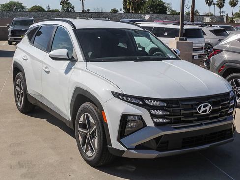 Certified 2026 Hyundai Tucson SEL FWD image 3