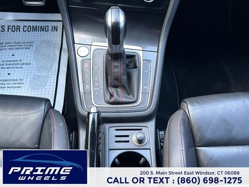 Used 2015 Volkswagen GTI SE w/ Lighting Package (SEL) FWD image 19