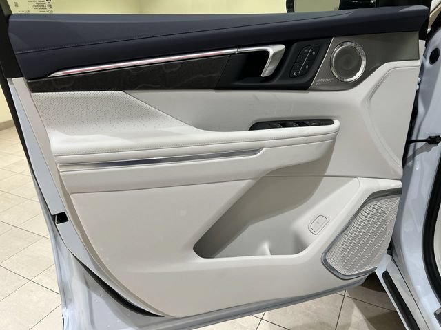 New 2027 Buick Enclave Avenir FWD image 22
