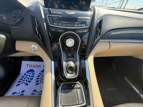 Used 2019 Acura RDX AWD image 12