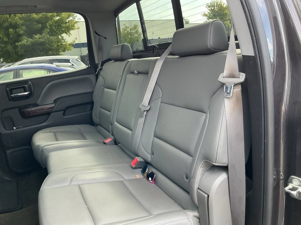 Used 2015 GMC Sierra 1500 SLT w/ SLT Crew Cab Value Package AWD/4WD image 13