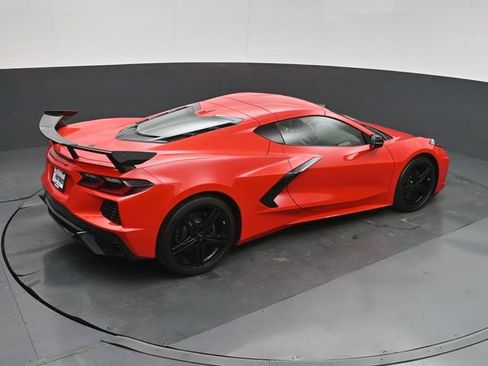 Used 2026 Chevrolet Corvette Stingray Coupe RWD image 43