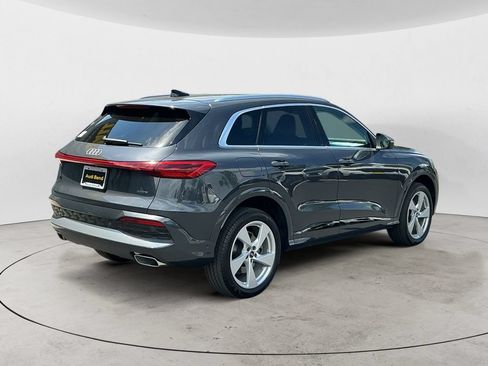 Used 2025 Audi Q5 Premium Plus AWD/4WD image 5