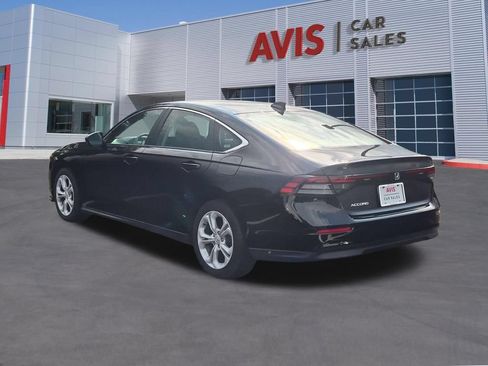 Used 2025 Honda Accord LX image 9