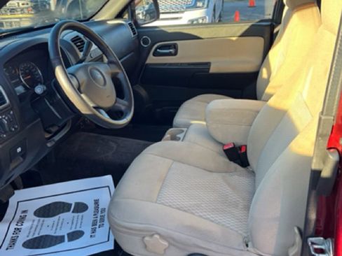 Used 2011 Chevrolet Colorado LT w/ Power Convenience Package image 12