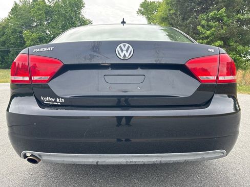 Used 2012 Volkswagen Passat 2.5 SE FWD image 4