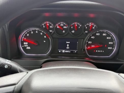 Used 2024 Chevrolet Silverado 1500 Custom image 27