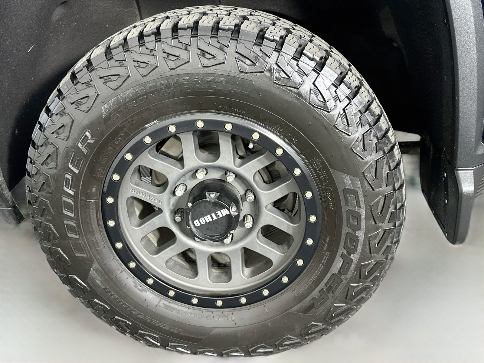 Used 2021 Chevrolet Silverado 3500 LTZ w/ LTZ Plus Package AWD/4WD image 33