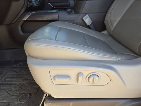 Used 2019 GMC Sierra 1500 SLT w/ SLT Premium Package image 19