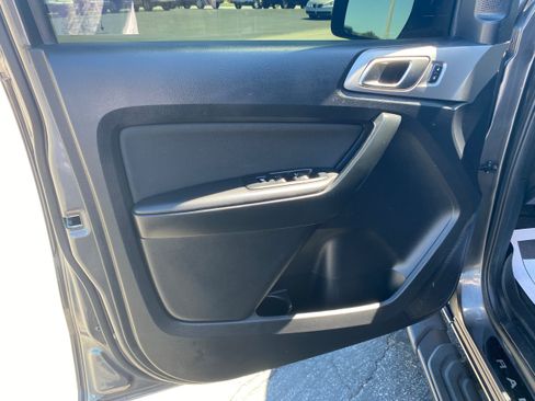Used 2020 Ford Ranger XLT w/ Equipment Group 302A Luxury AWD/4WD image 8