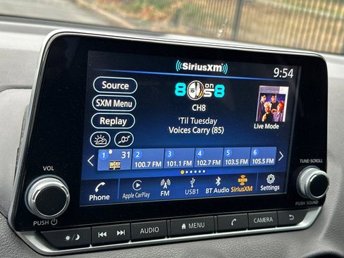 Used 2022 Nissan Sentra SV image 17