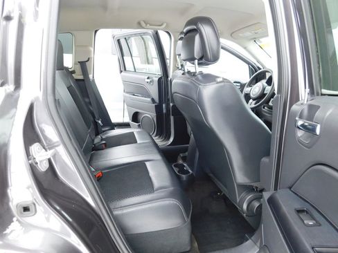 Used 2015 Jeep Compass Sport w/ Power Value Group image 12