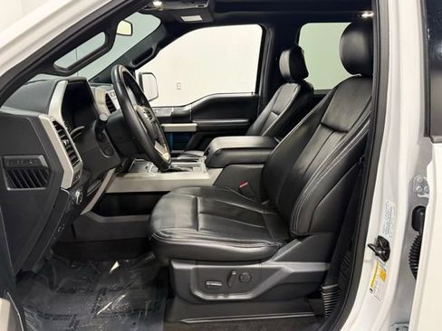 Used 2020 Ford F150 Lariat w/ Equipment Group 502A Luxury image 14