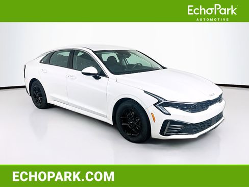 Used 2025 Kia K5 LXS image 1