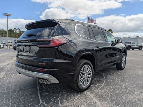 New 2026 GMC Acadia Denali w/ Super Cruise Package FWD image 5