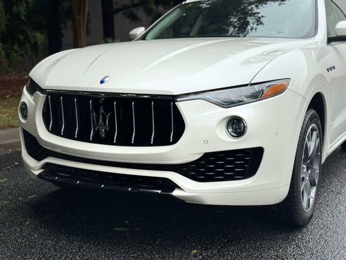 Used 2018 Maserati Levante S GranSport AWD/4WD image 10