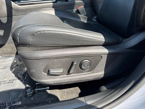 Used 2023 Kia Sportage EX FWD image 37