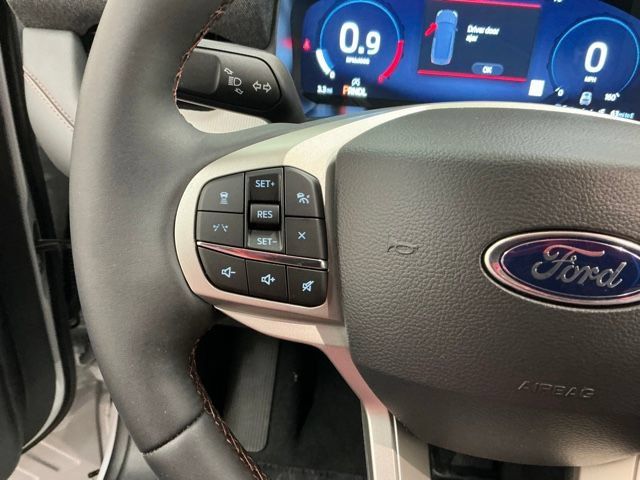 New 2026 Ford Explorer Active AWD/4WD image 28