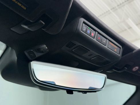 Used 2025 Chevrolet Corvette E-Ray w/ ZER Performance Package image 24