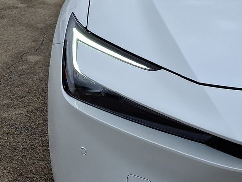 New 2026 Toyota Prius AWD image 9