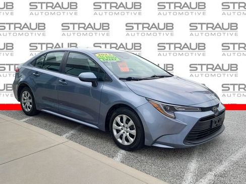 Used 2023 Toyota Corolla LE FWD image 1
