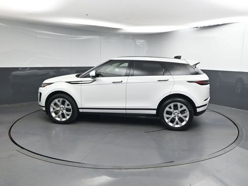 Used 2020 Land Rover Range Rover Evoque SE AWD/4WD image 2