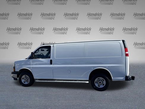 Used 2024 GMC Savana 2500 w/ Driver Convenience Package image 7
