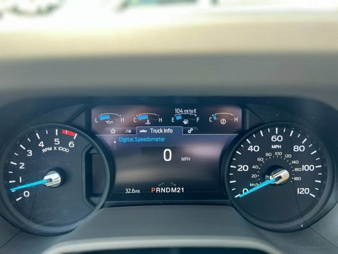 Used 2024 Ford E-350 and Econoline 350 Super Duty w/ Driver's Safety Package RWD image 15