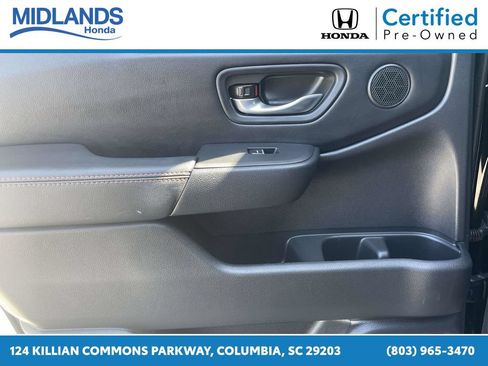 Certified 2025 Honda Pilot TrailSport image 14