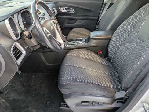 Used 2017 Chevrolet Equinox LT w/ Convenience Package image 15