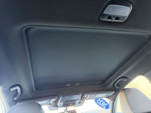 Used 2025 Subaru Forester Wilderness AWD/4WD image 19
