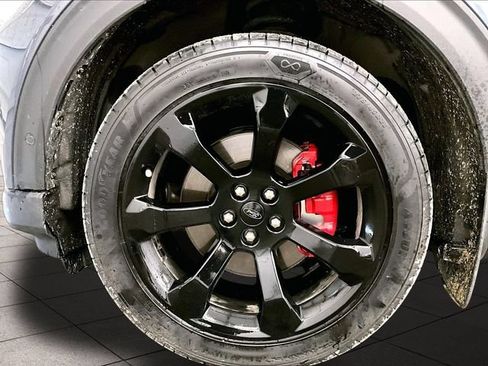 Used 2021 Ford Explorer ST w/ Equipment Group 401A AWD/4WD image 9