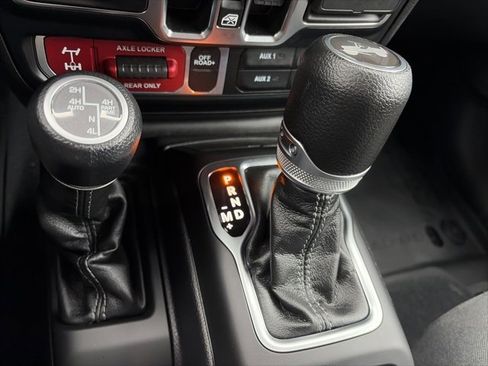 Used 2024 Jeep Wrangler Willys 4xe image 25