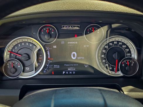 Used 2016 RAM 3500 Big Horn AWD/4WD image 17