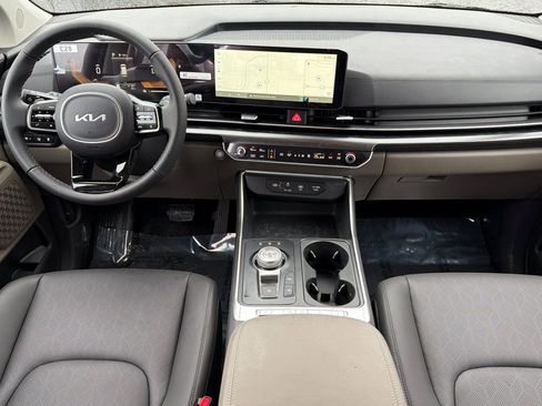 New 2026 Kia Carnival LXS image 11