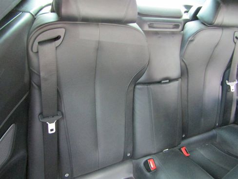 Used 2012 BMW 650i Convertible image 7