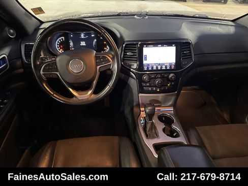 Used 2019 Jeep Grand Cherokee Altitude image 50