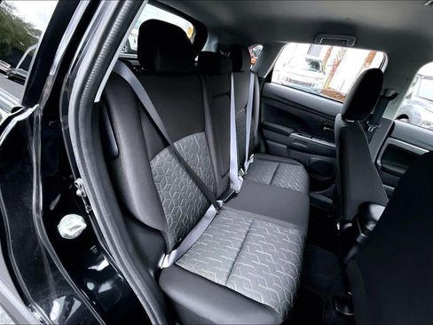 New 2025 Mitsubishi Outlander Sport ES image 10