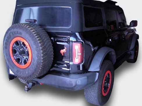 Used 2022 Ford Bronco Outer Banks w/ Sasquatch Package AWD/4WD image 15