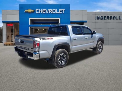 Used 2023 Toyota Tacoma TRD Off-Road AWD/4WD image 23