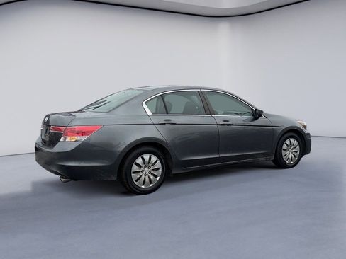 Used 2011 Honda Accord LX image 5