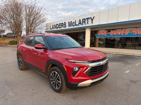 Used 2026 Chevrolet TrailBlazer LT w/ LT Cold Weather Package image 1